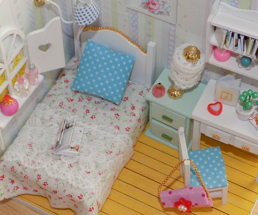 Diy Miniature Dollhouse Bedroom