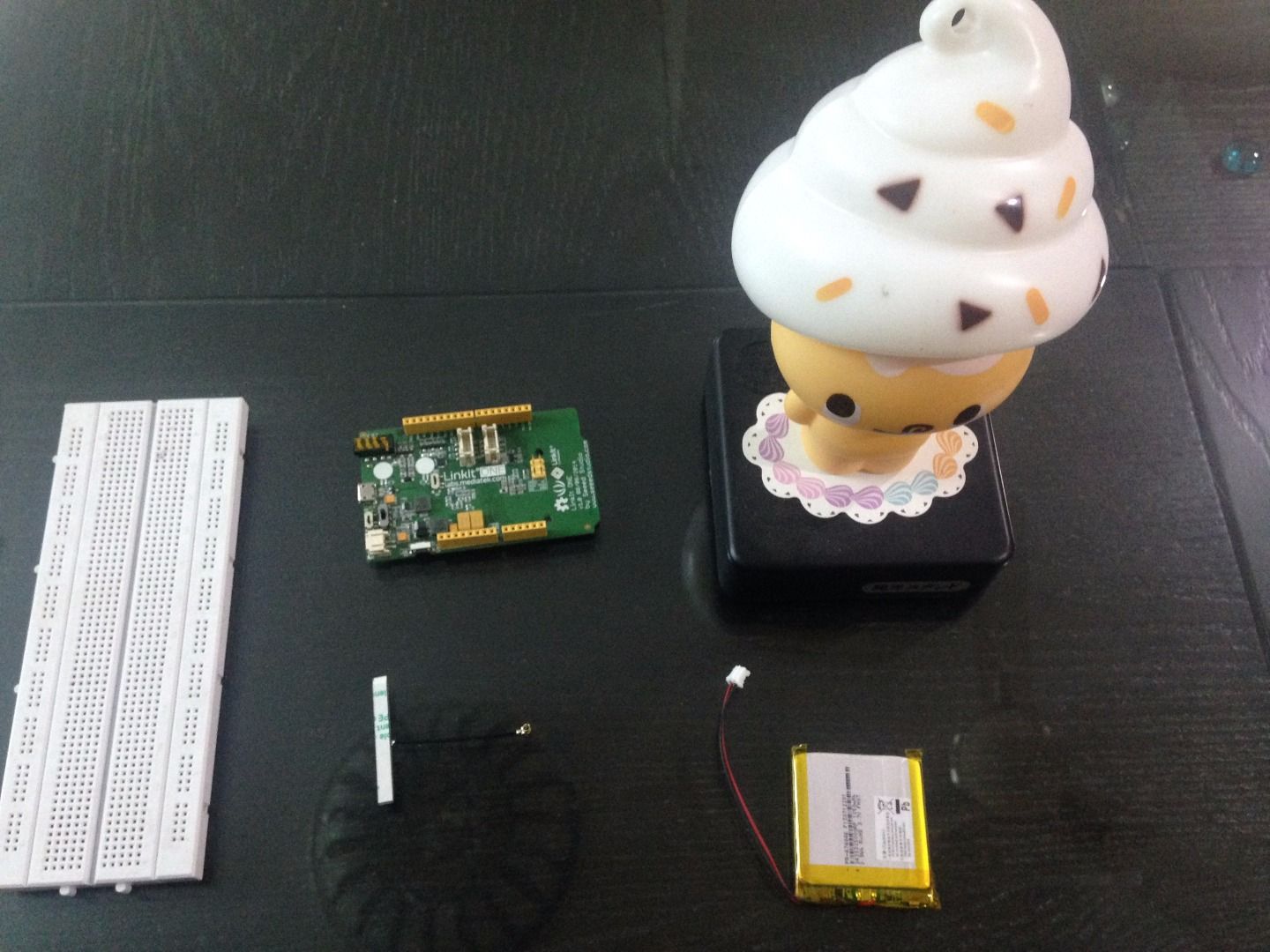 Turn a Lamp Into a Smart Lamp With LinkitONE 7 Steps (with Pictures