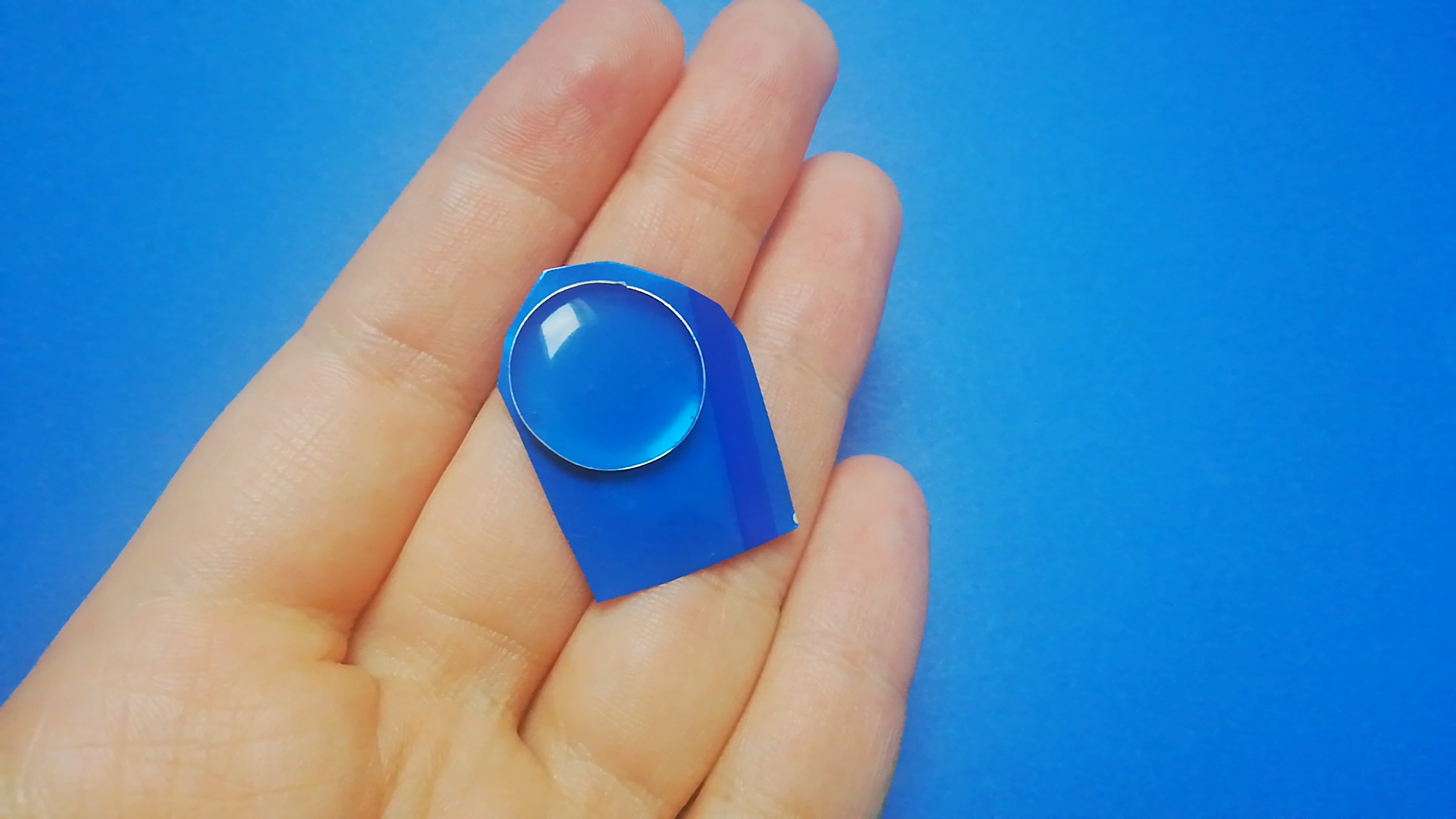 Hot Glue + Soda Cans = Gemstones! 10 Steps (with Pictures