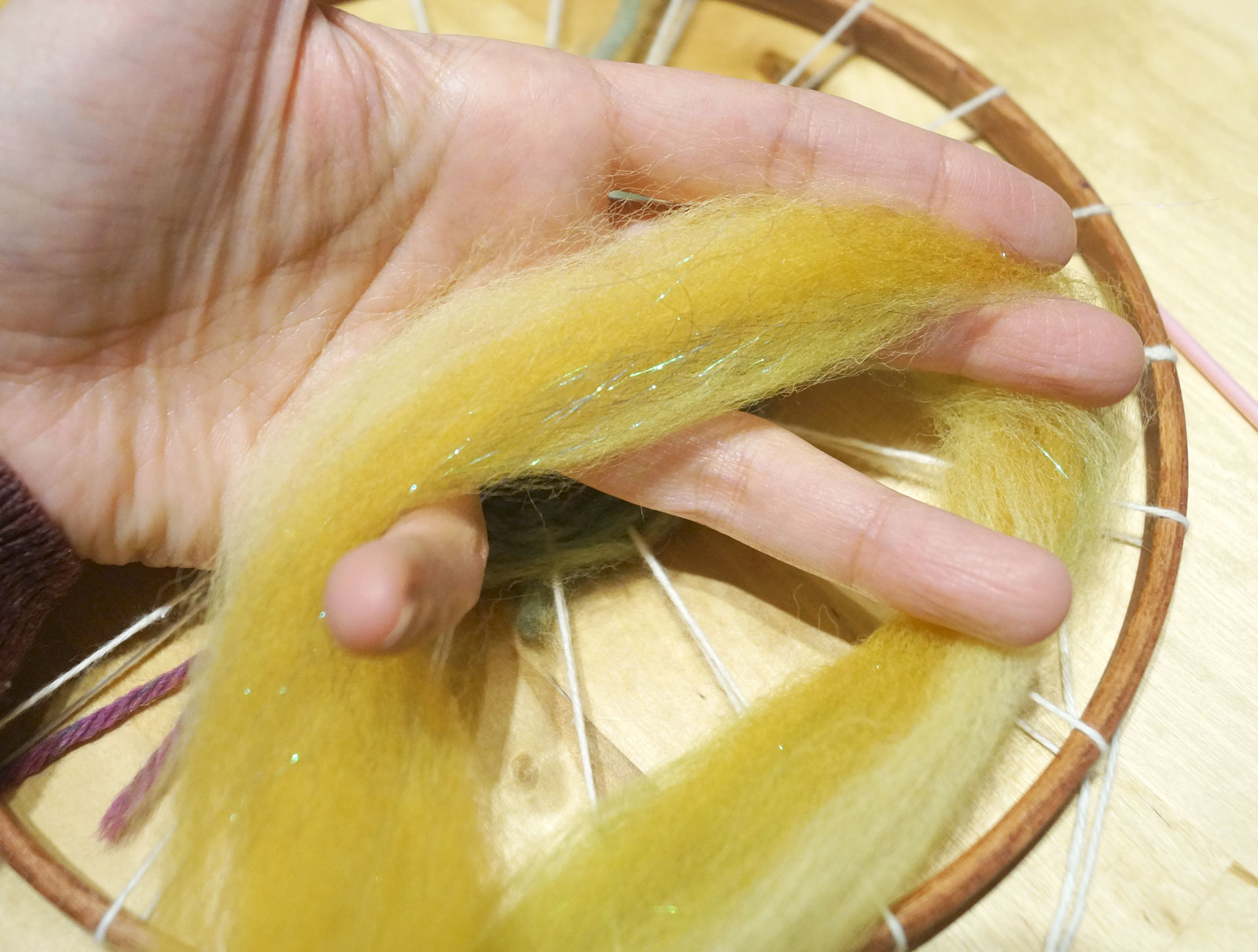 Woven Hoop Art : 9 Steps (with Pictures) - Instructables