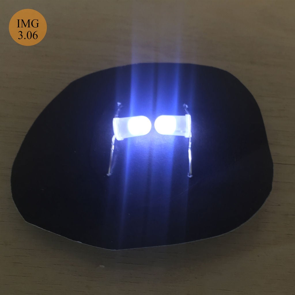 Glowing Comic/Anime Character Glasses: 4 Steps (with Pictures)