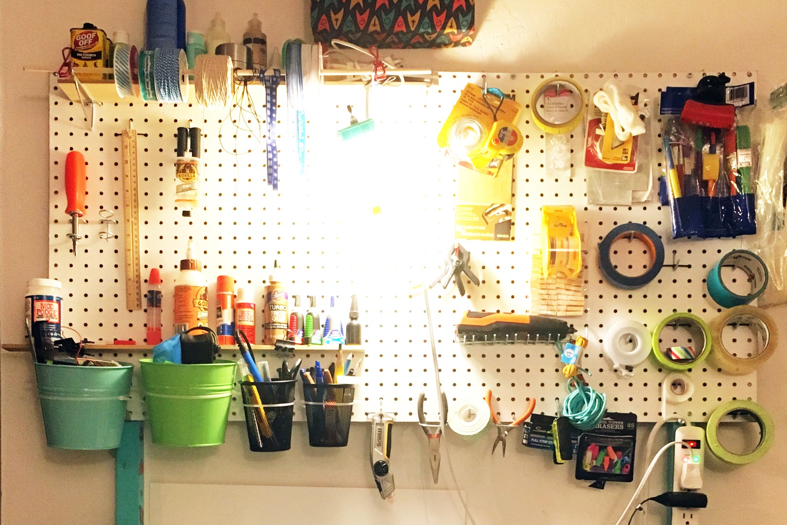 Zip Tie Organizer to Pegboard Mount 3 Steps (with Pictures