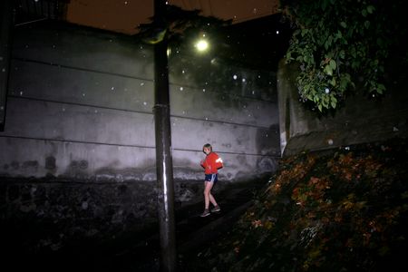 Custom-fit Reflective Cellphone/MP3 Armband With Money Pouch