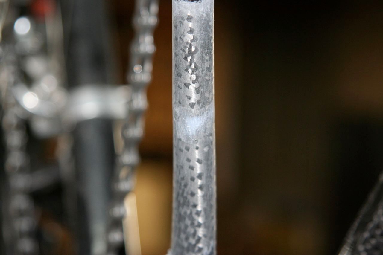 fixing carbon fiber bike frames
