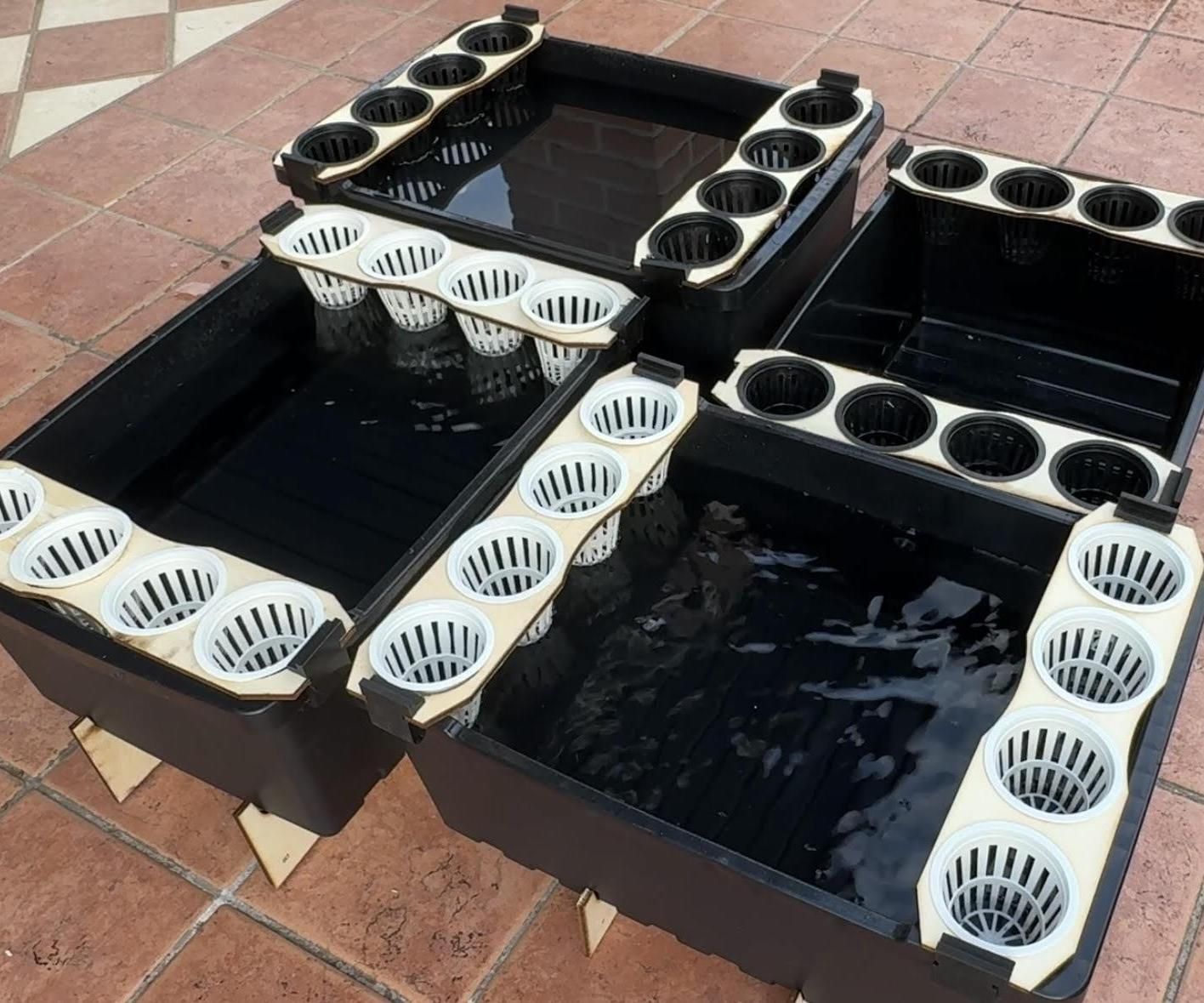 VETTO - a Low-cost Rooftop Hydroponic System for Urban Spaces