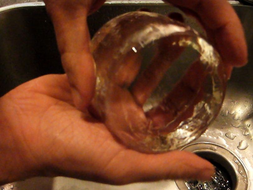 How to make crystal clear blocks of ice
