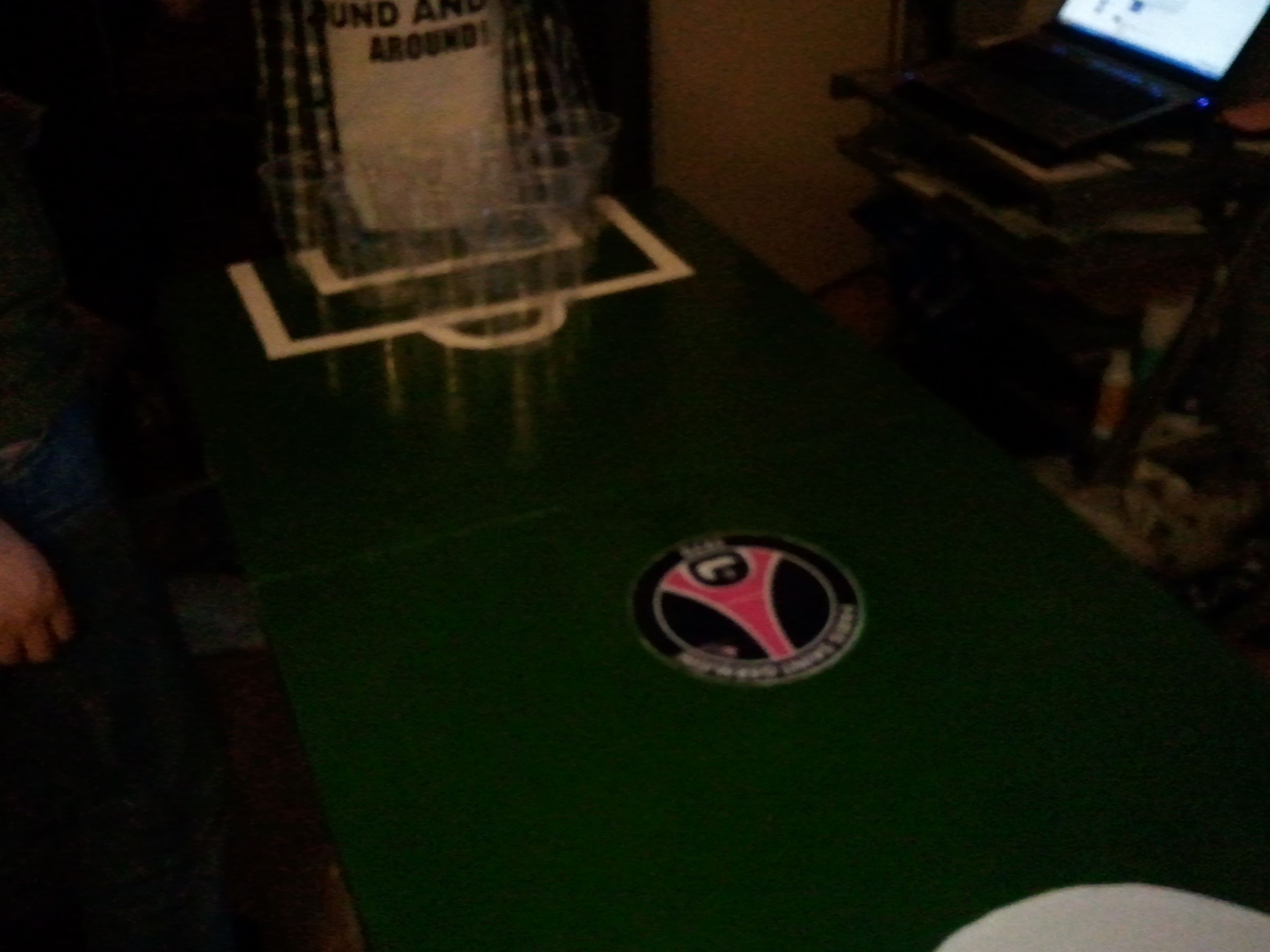 How to Build a Foldable Beer Pong Table ! 7 Steps Instructables