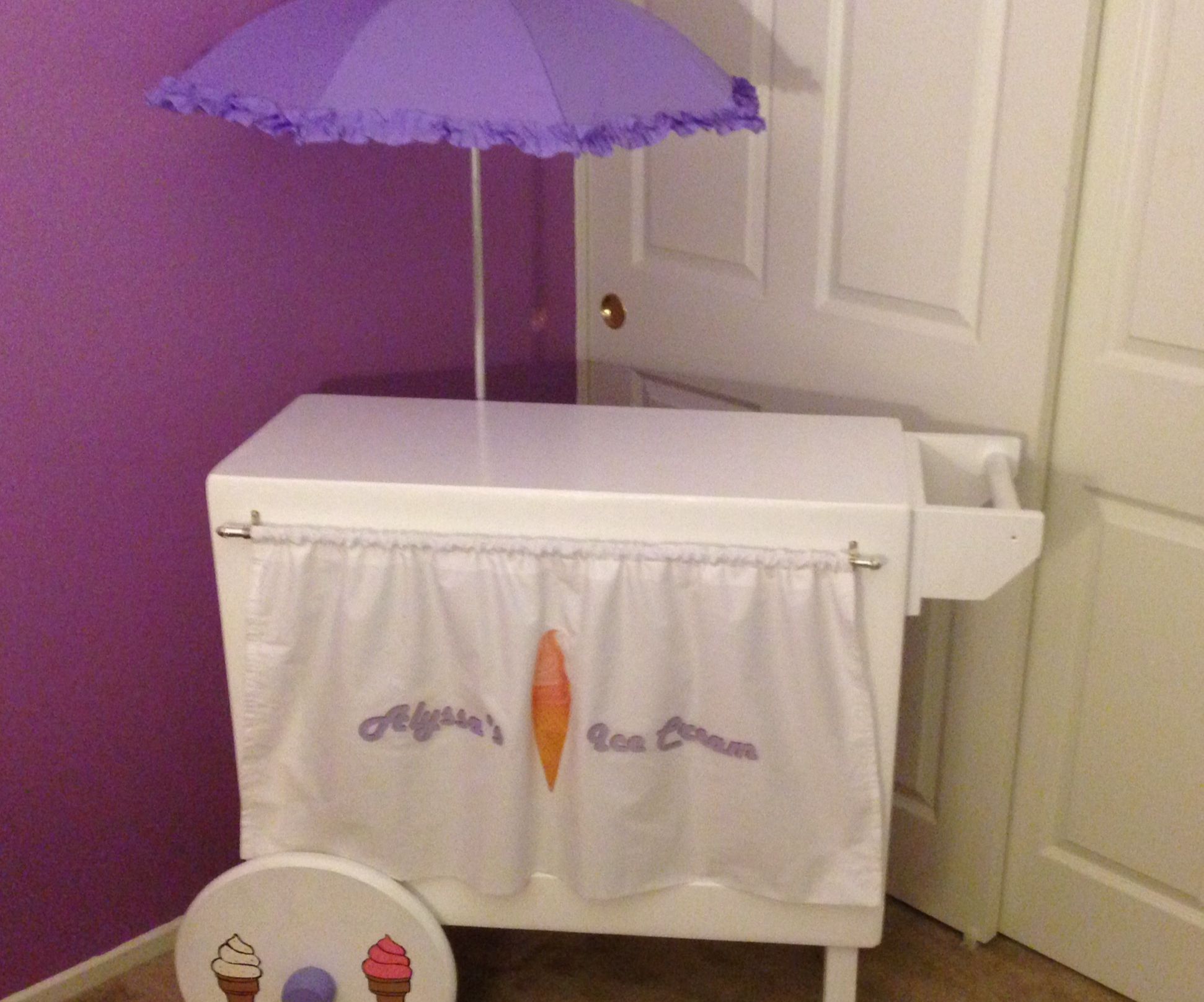 Ice Cream Cart Bookshelf