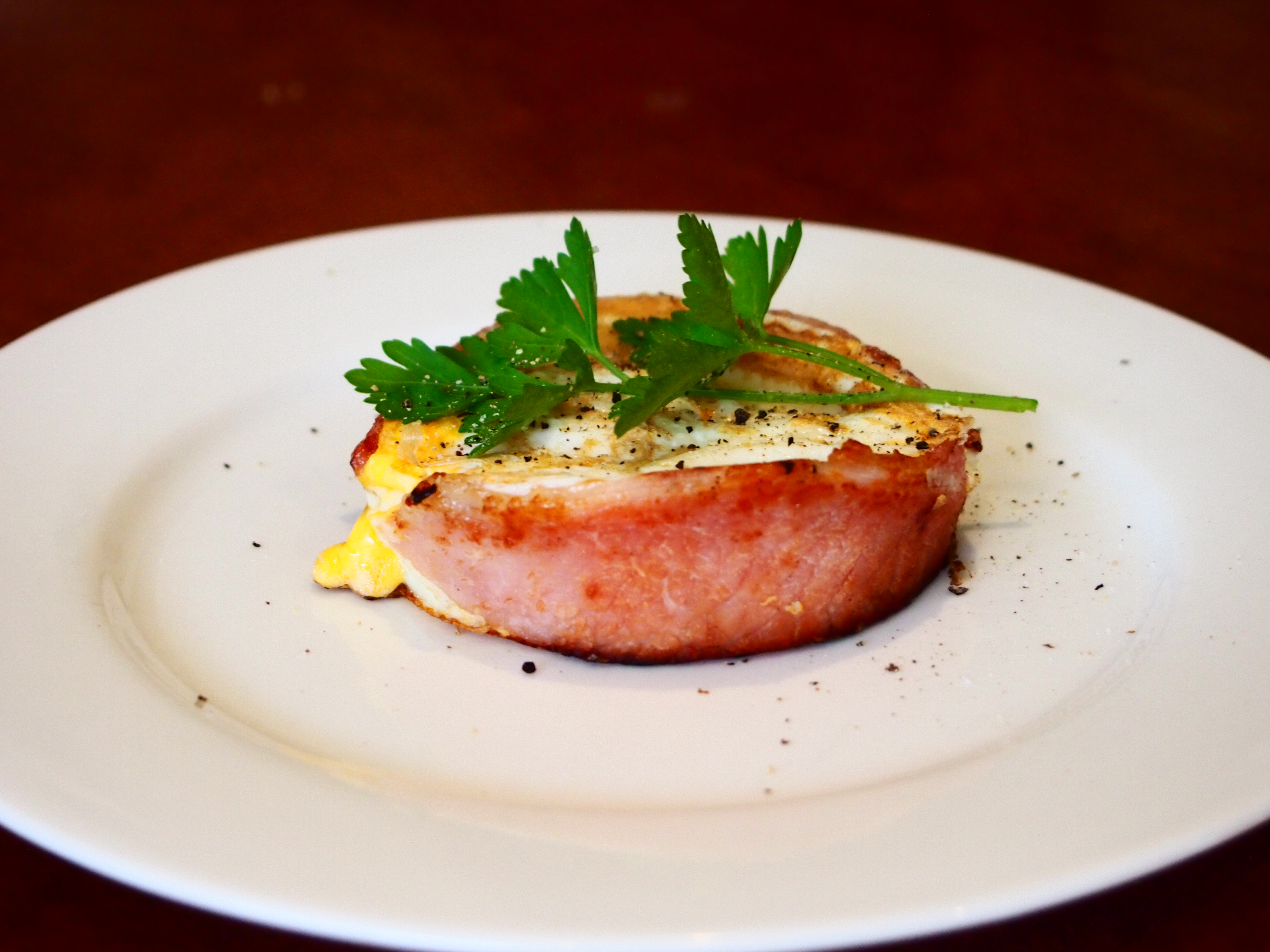 How to Cook an Egg & Bacon Ring