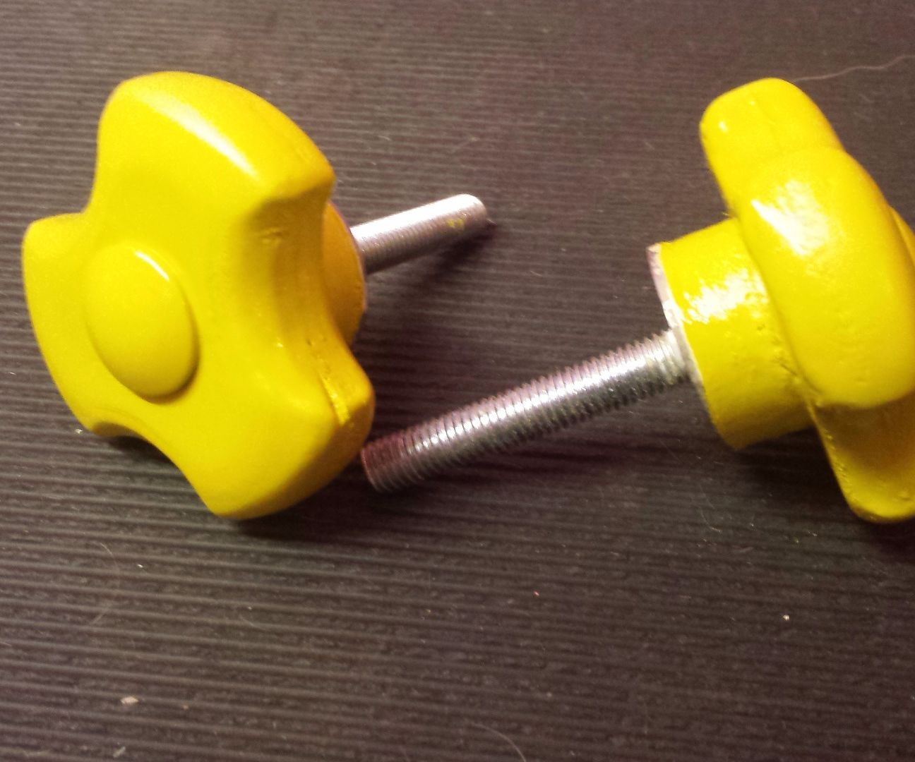 Making Wooden Screw-Down Knobs ( the Easy Way )