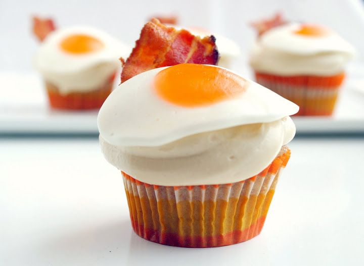 Pancake Bacon and Egg Cupcakes!