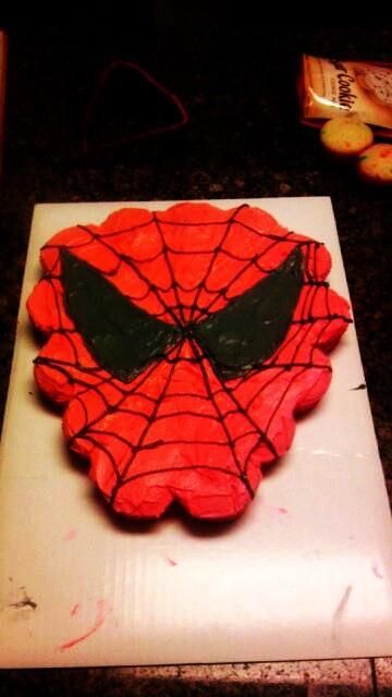 Spider-Man Cupcake Cake