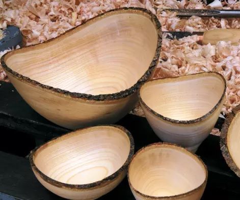 How to Turn Live-Edge Bowls