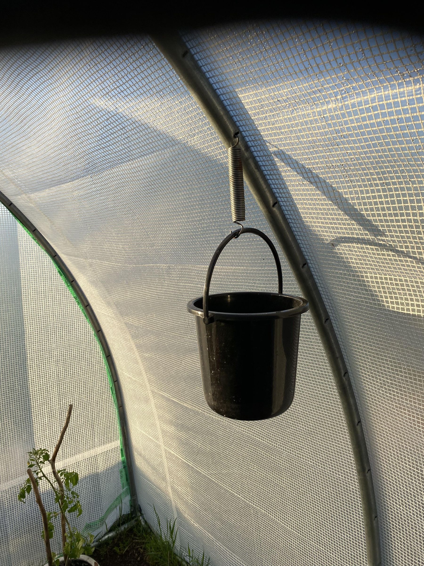 Make a Tunnel Greenhouse From Old Trampolines 5 Steps (with Pictures