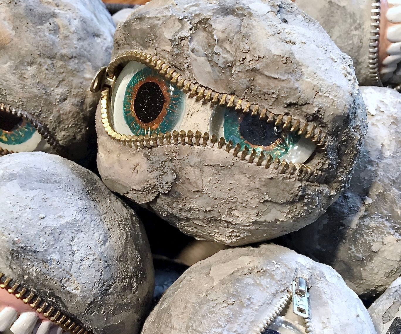 Jeepers Creepers Rock Eye Peepers