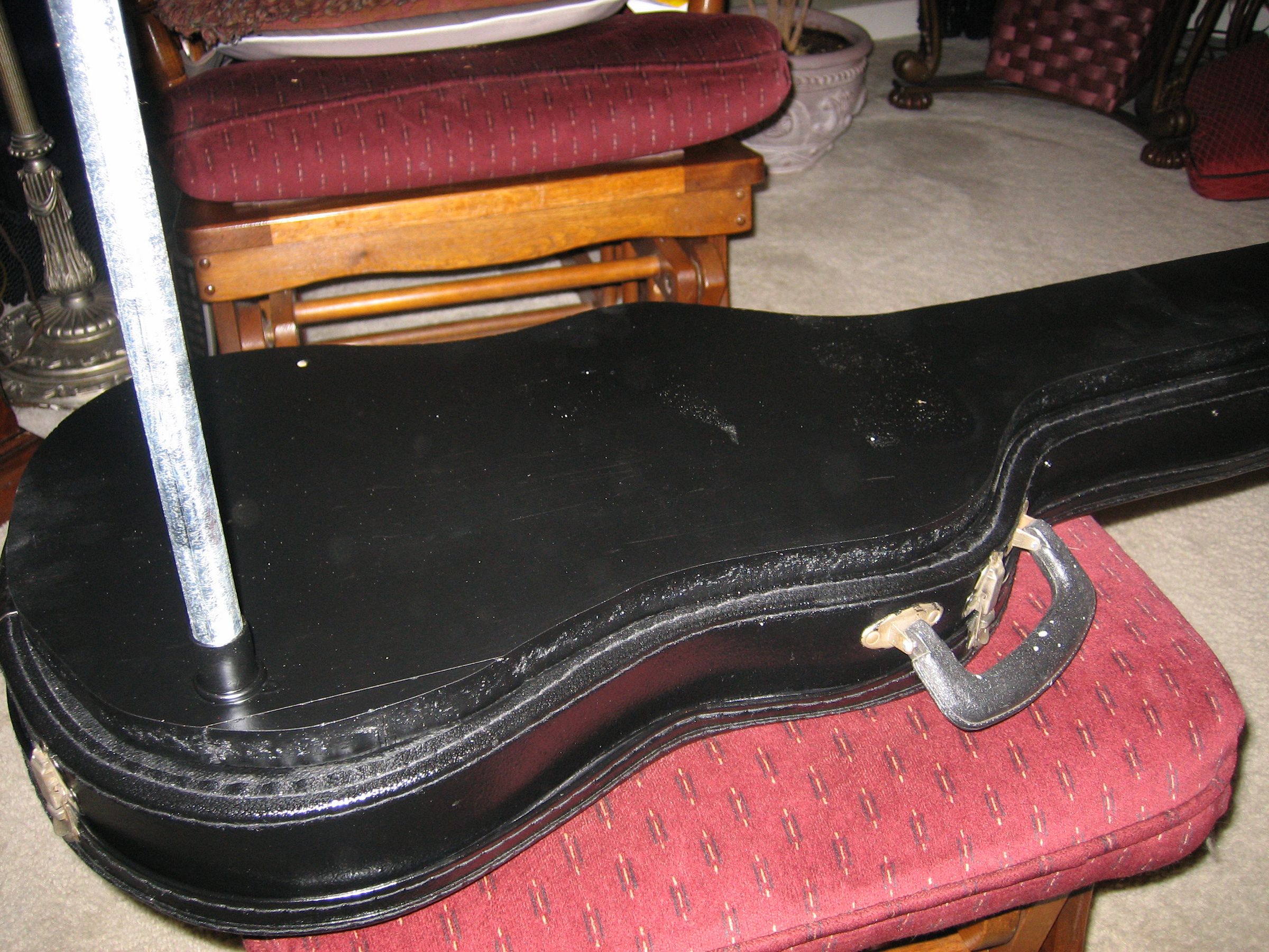 Make a Guitar Case Table 5 Steps (with Pictures) Instructables