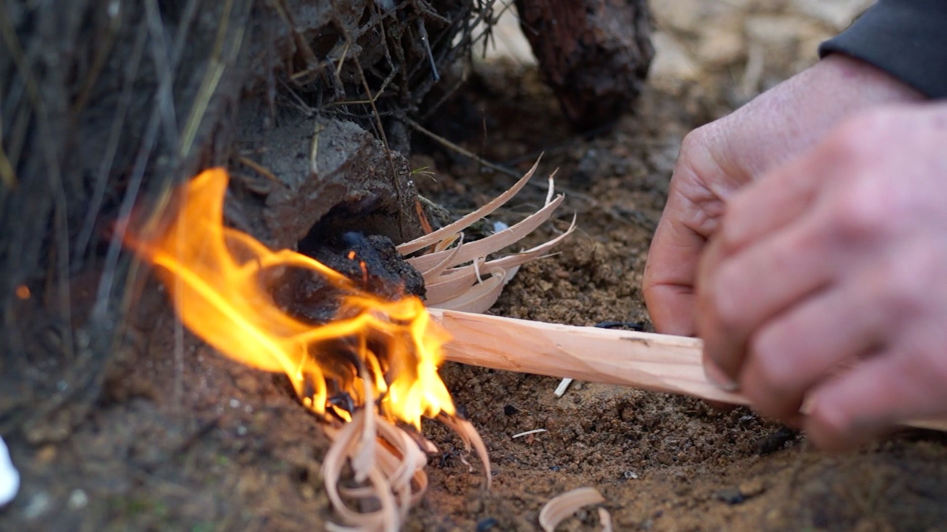 Burn Seashell Lime in a Primitive Straw/Clay Kiln! 10 Steps (with