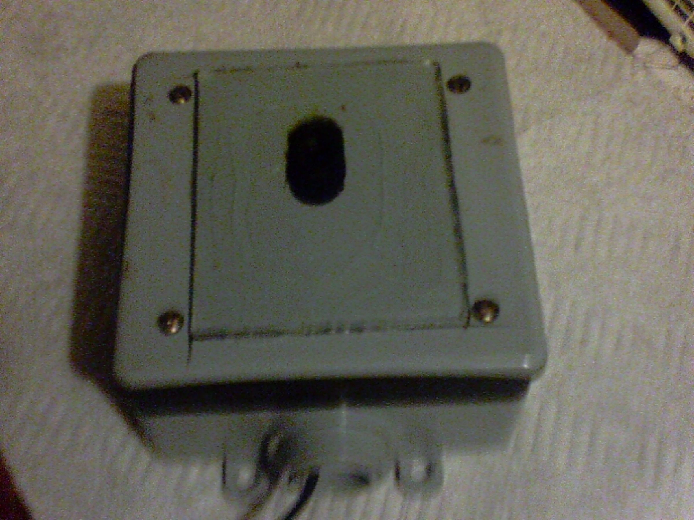 SIMPLE USB WEATHERPROOF CAMERA
