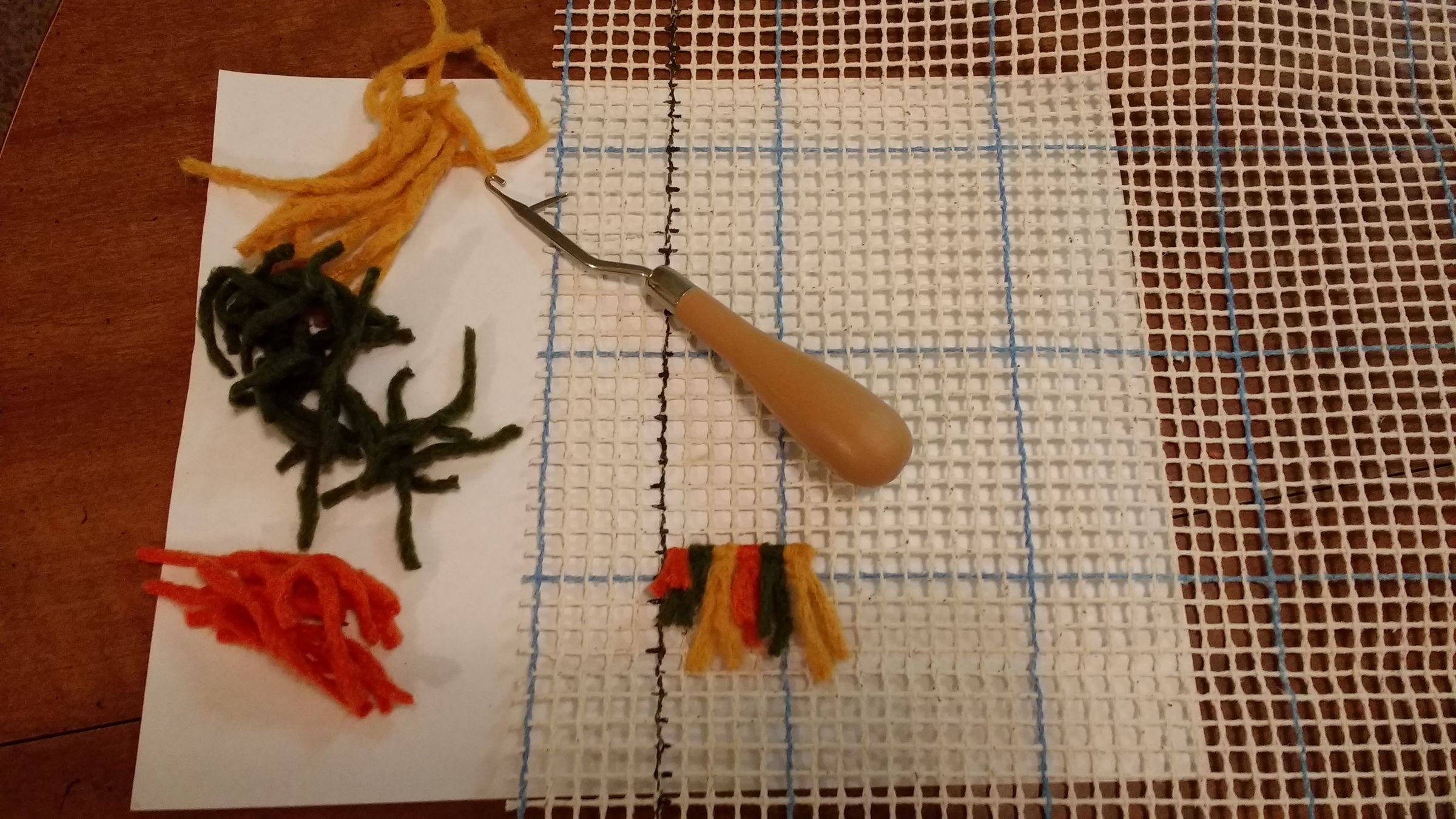 How to Latch Hook 17 Steps (with Pictures) Instructables