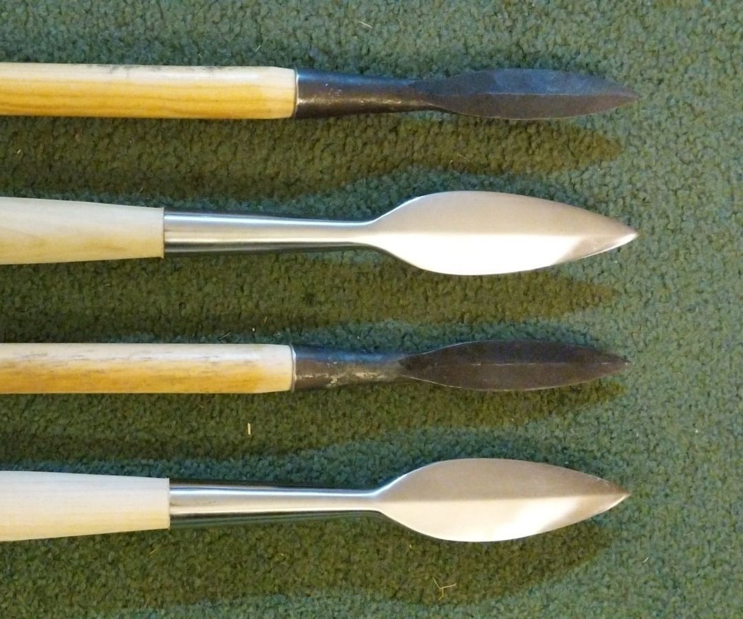 Spear Head Mounting