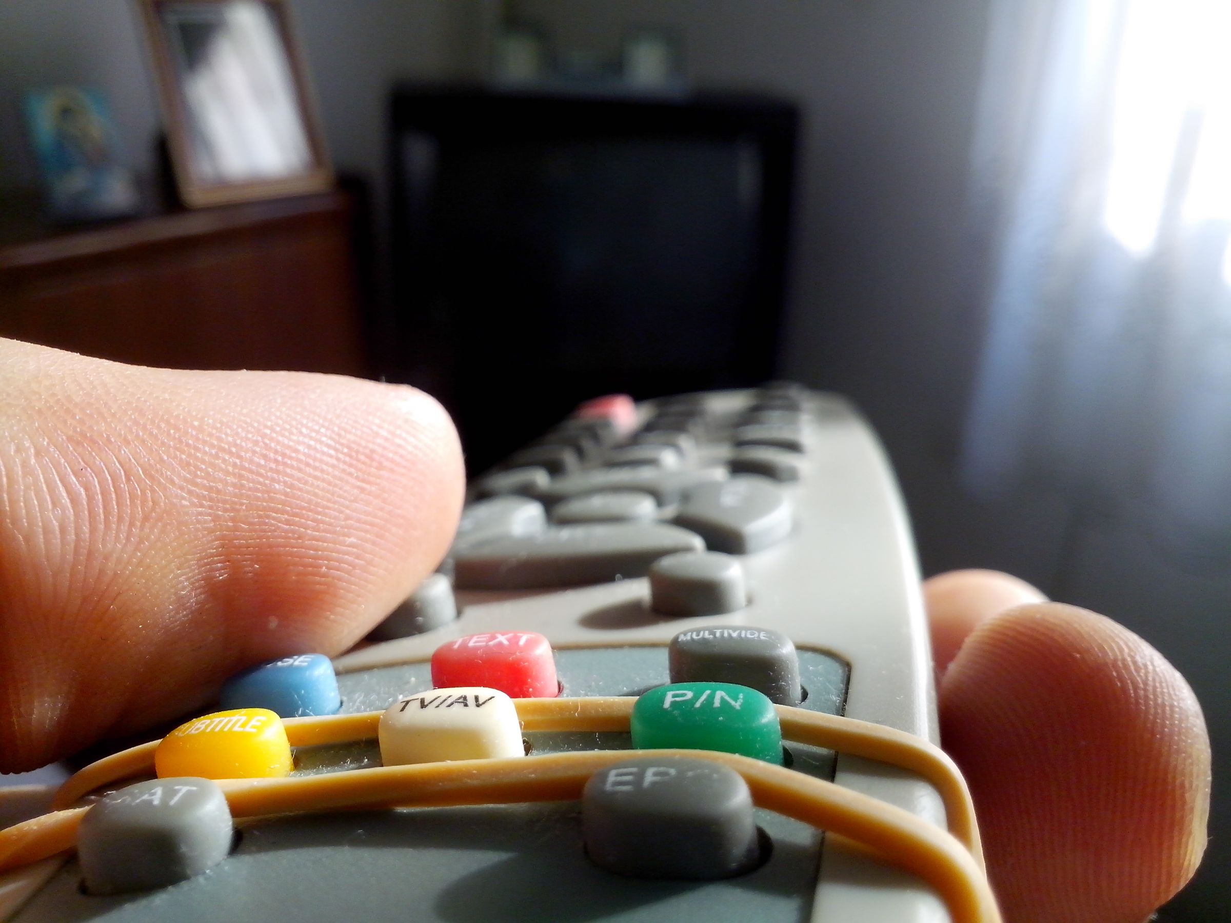 Repair a Broken TV Remote Battery Cover 4 Steps Instructables