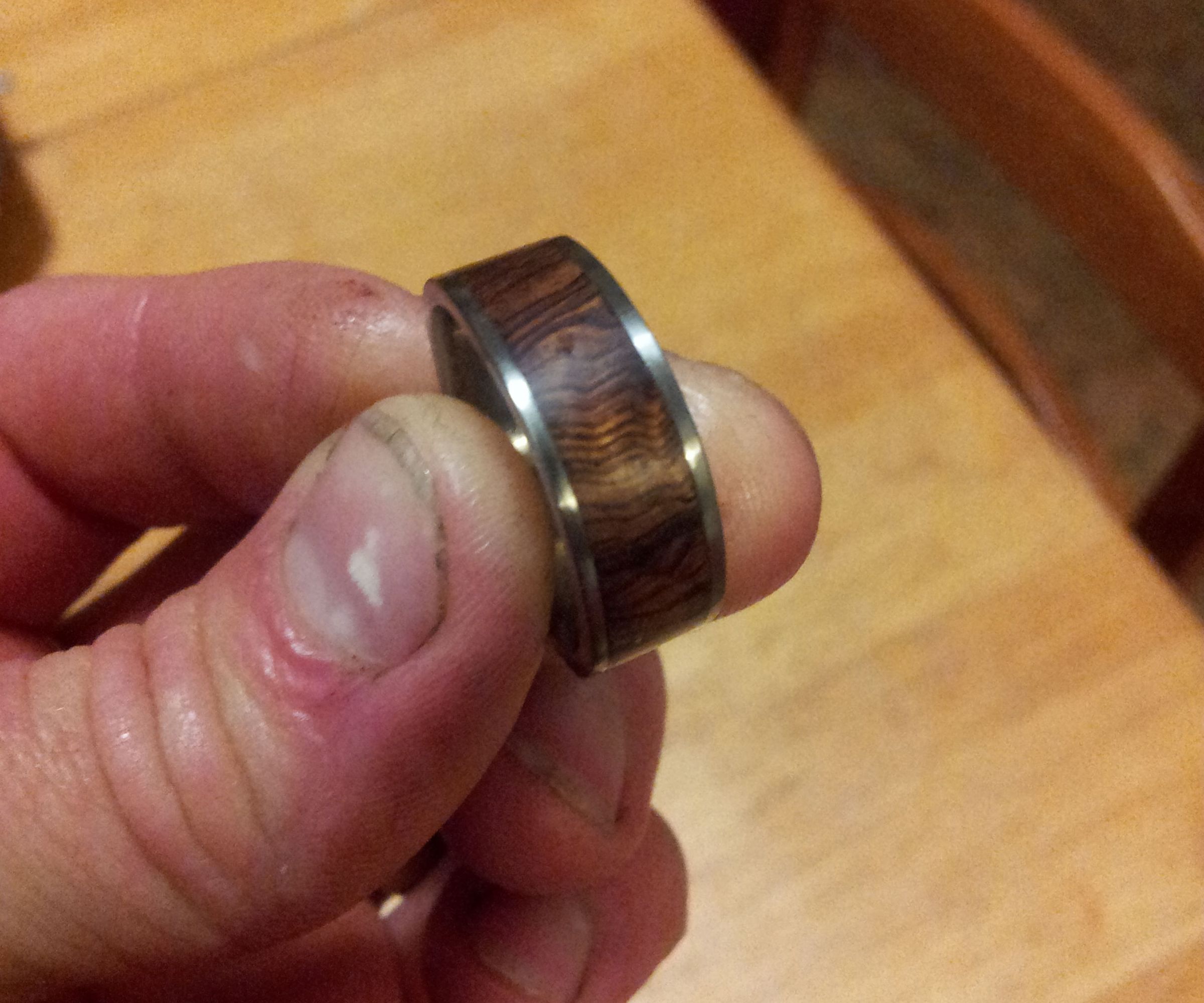 How to make an inlaid wood ring