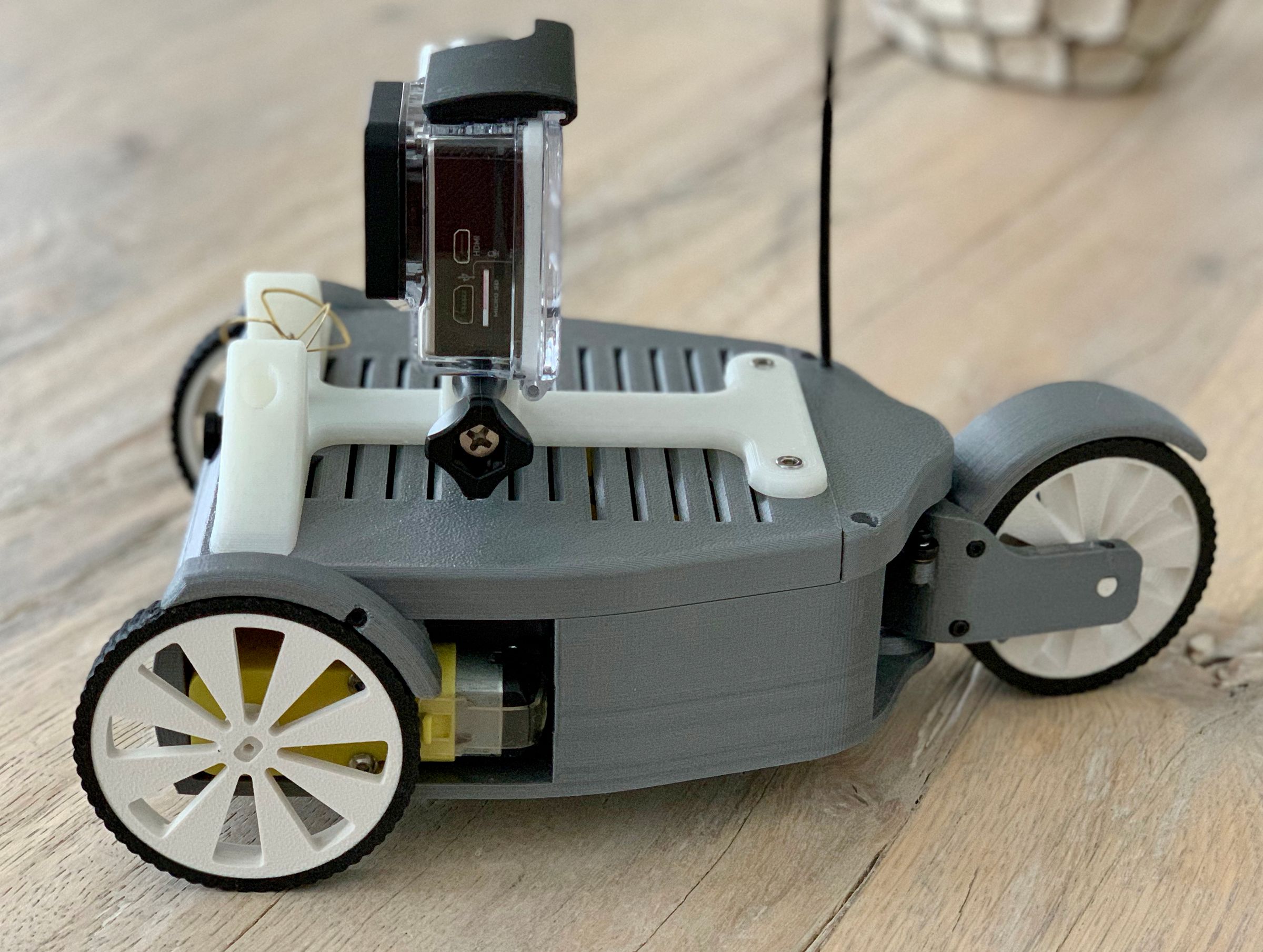 RC FPVTrike With Rear Steering Wheel 9 Steps (with Pictures