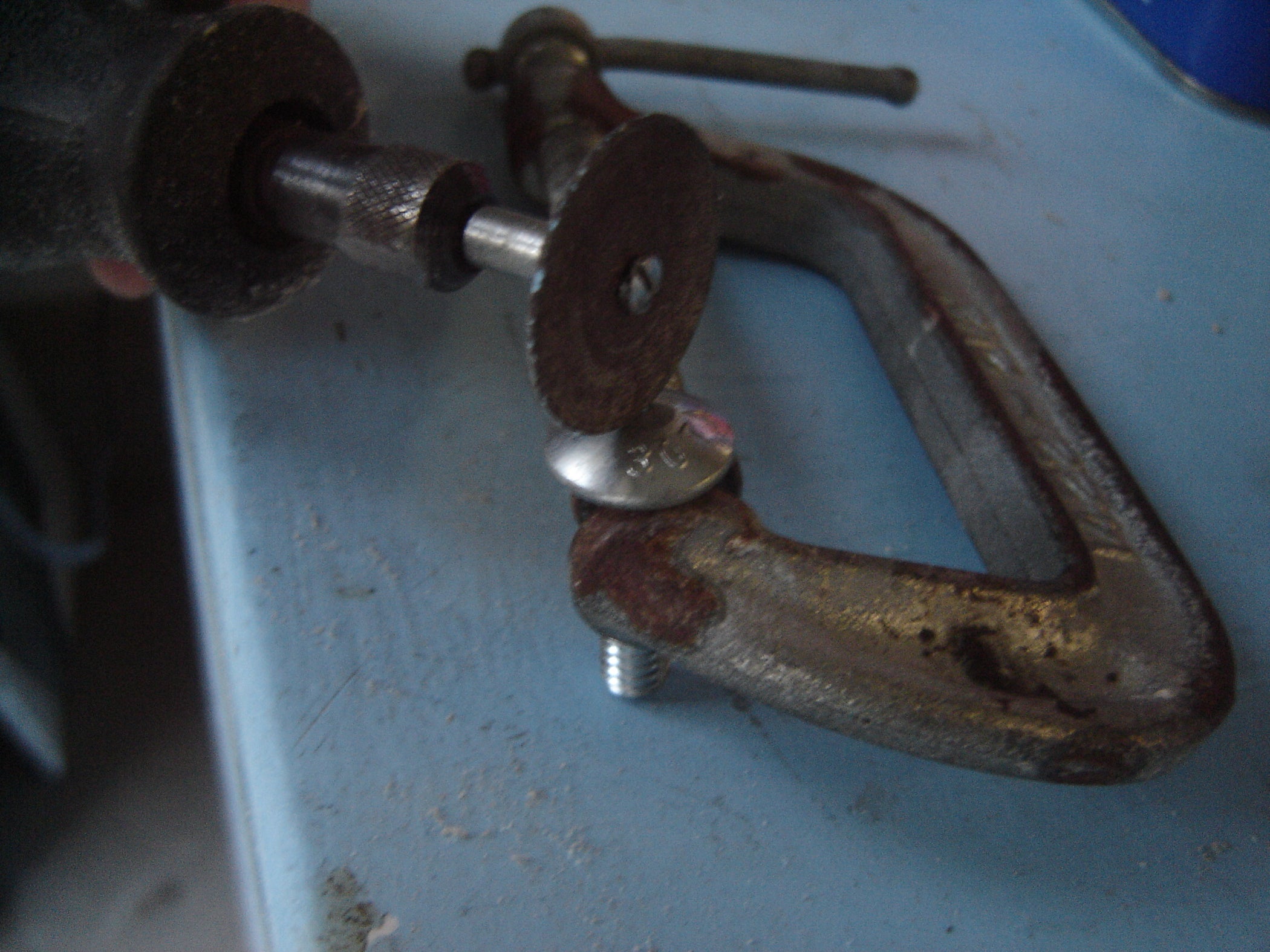 Best Way To Remove A Stripped Bolt