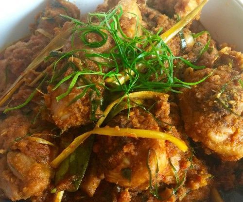 TRADITIONAL MALAYSIAN CHICKEN RENDANG