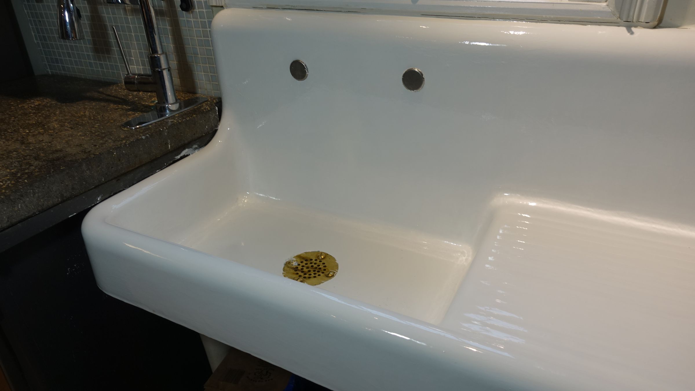 Refinishing an Antique Porcelain Sink 3 Steps (with Pictures