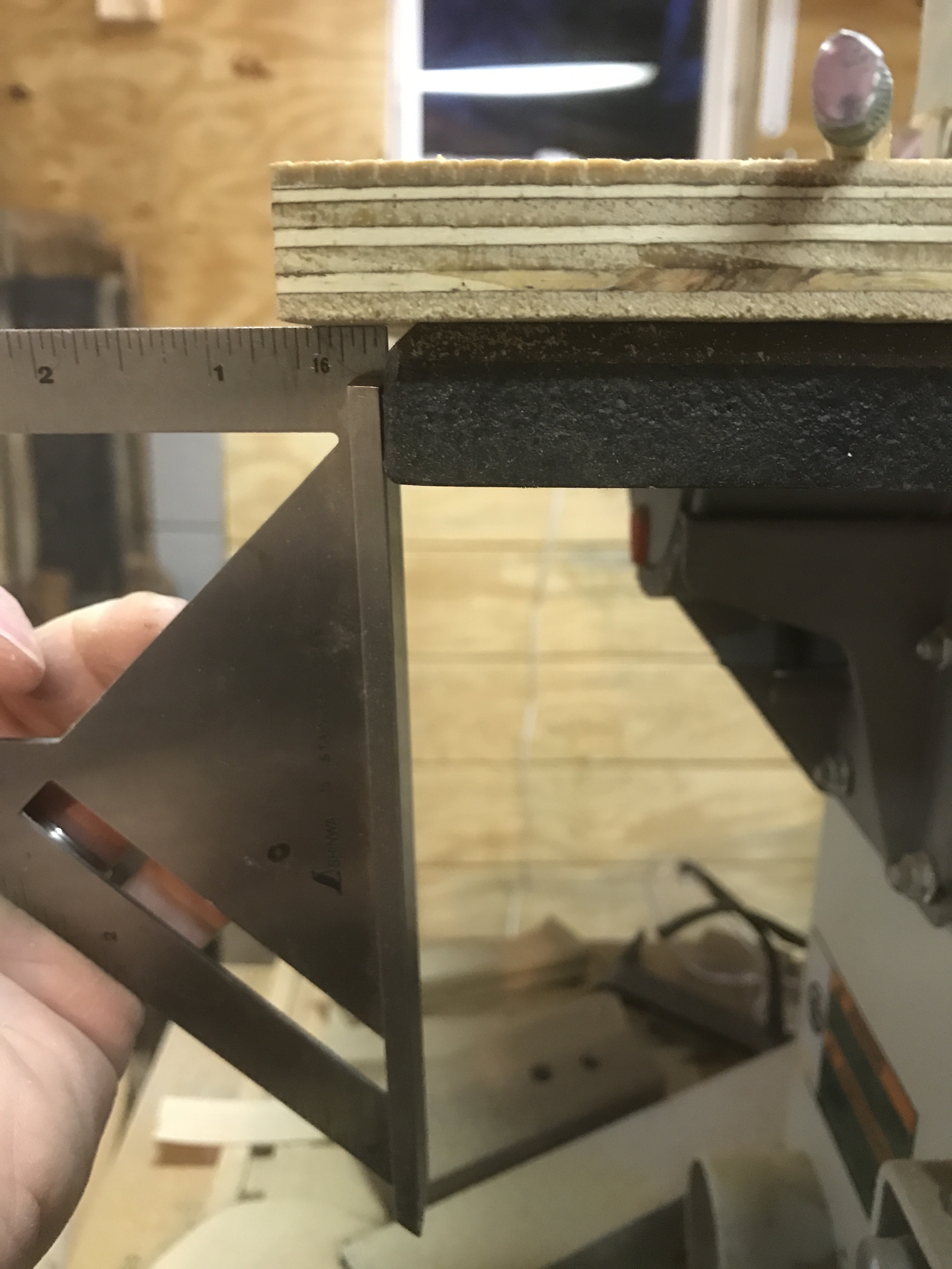 The Easiest and Cheapest Band Saw Circle Jig! 7 Steps (with Pictures