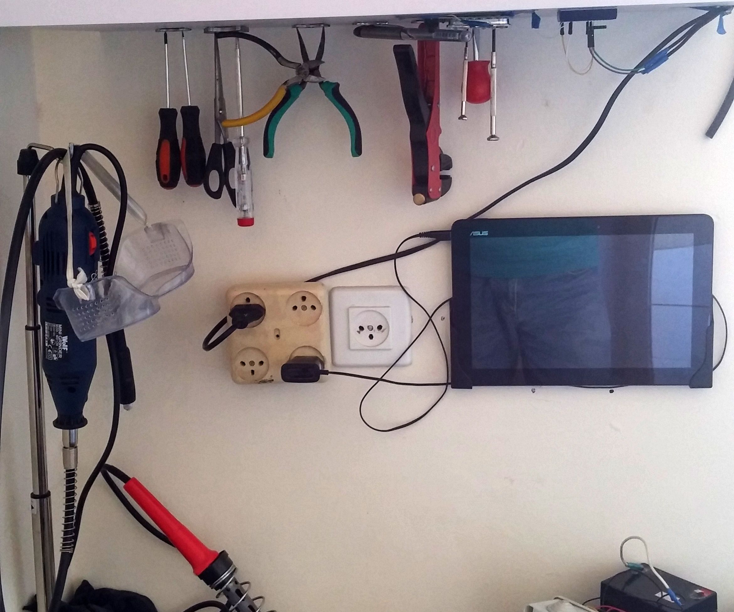 Small Tools Hanger