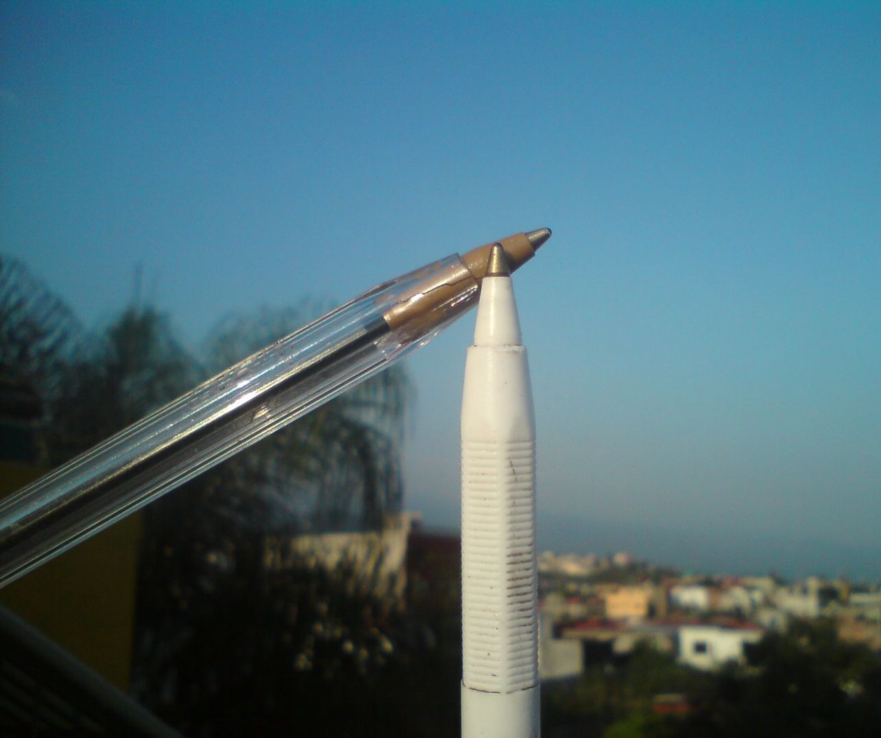 Magically Entwined Pens