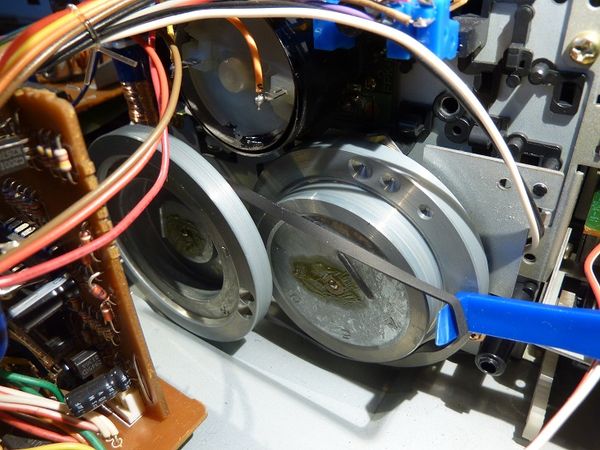 Kit Courroies Et Galet Pour Platine Cassette Aiwa AD-F810 – Pièces De Rechange Neuves