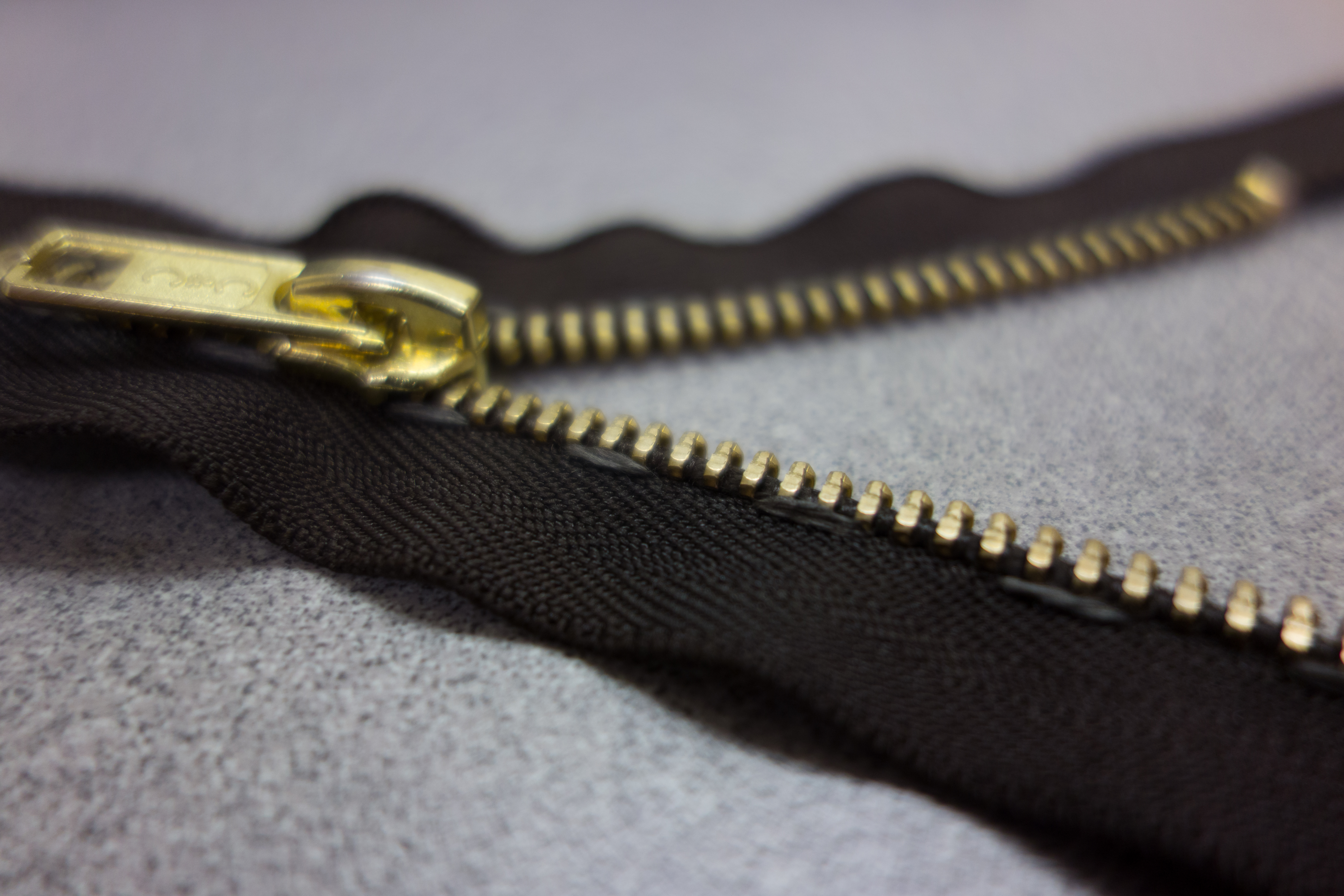 Simple Zipper Potentiometer