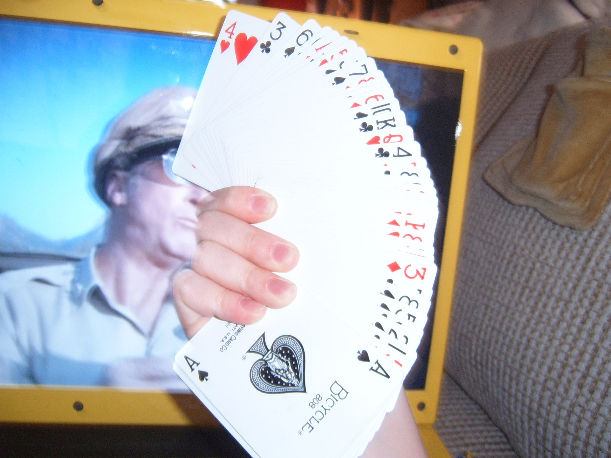 One Handed Card Fan 3 Steps Instructables
