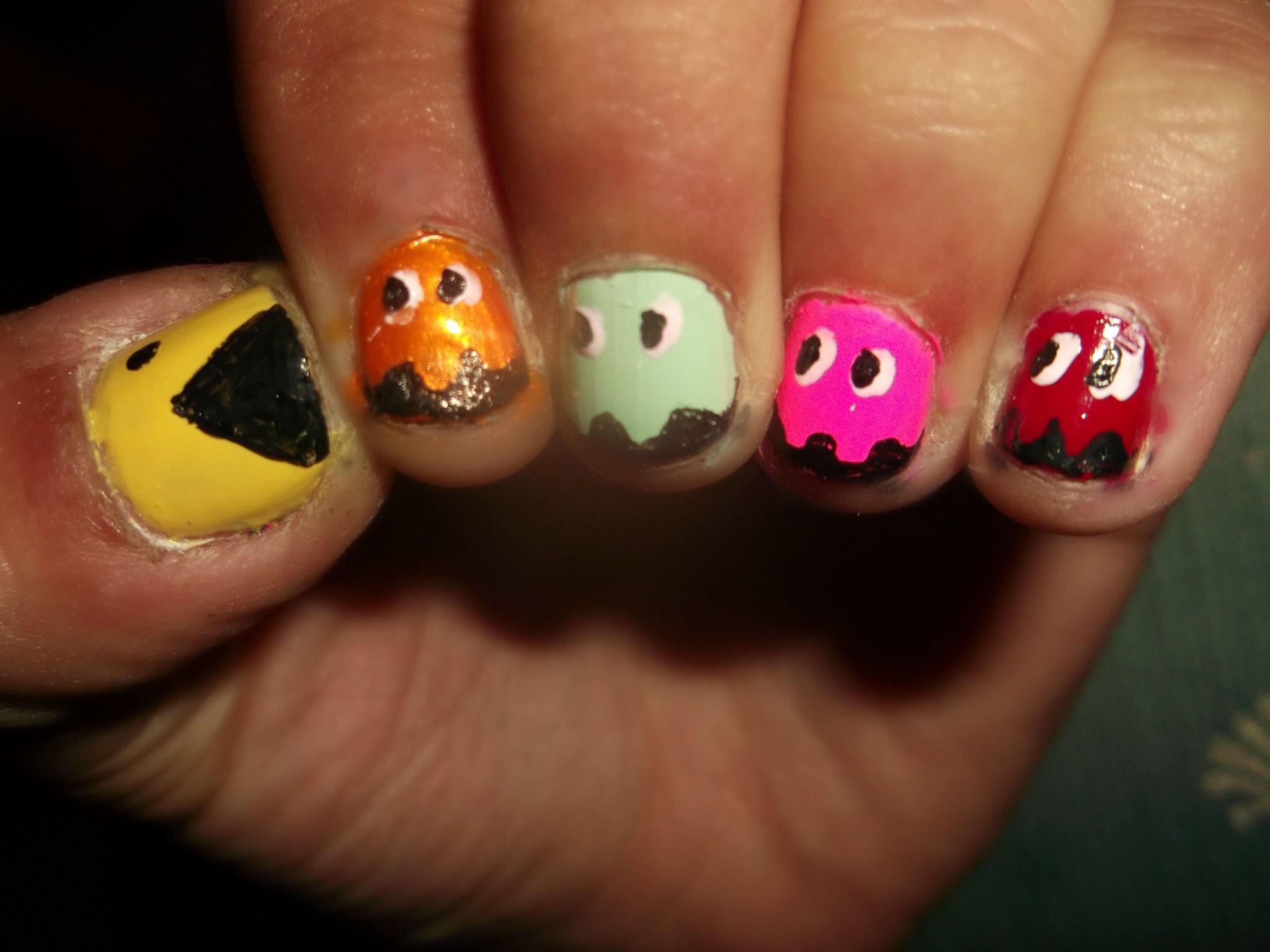 Pacman Nails