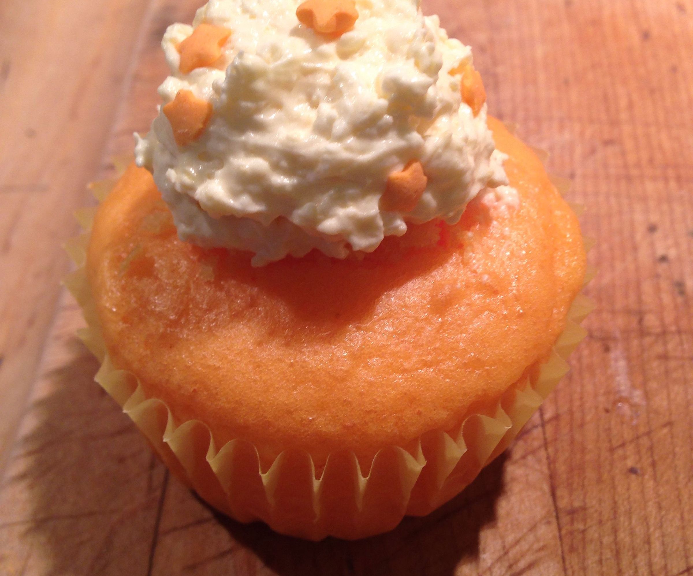Dreamy Orange Cream Cupcakes