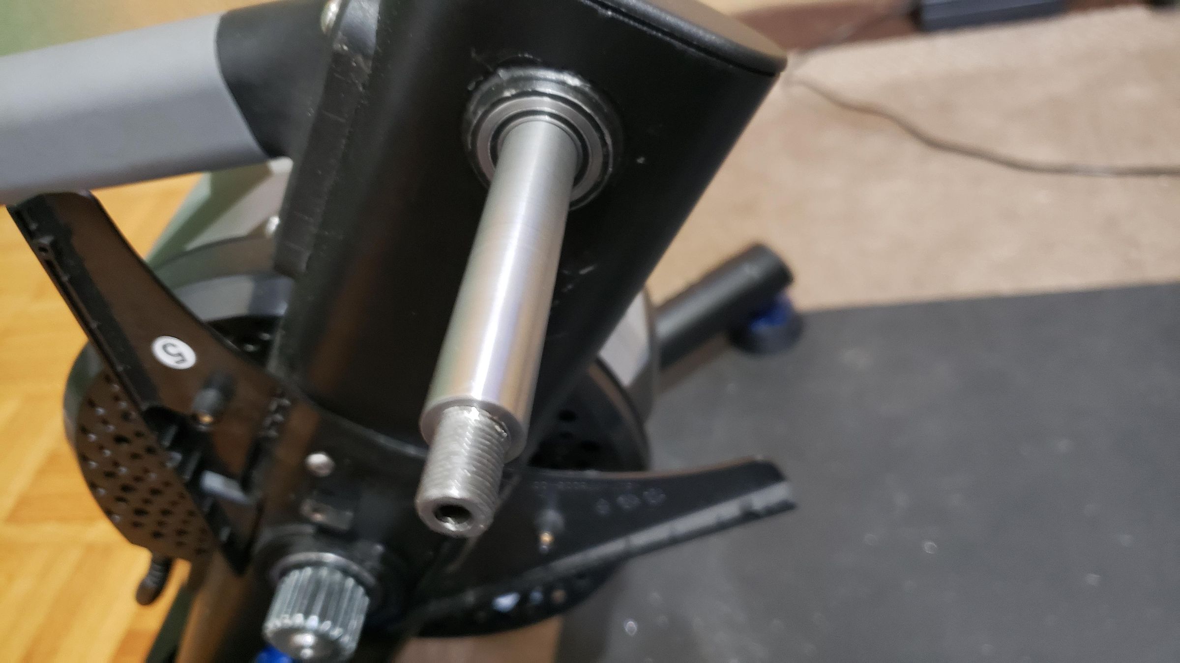 Free Axle for Wahoo Kickr Gen2 (2018) 10 Steps Instructables
