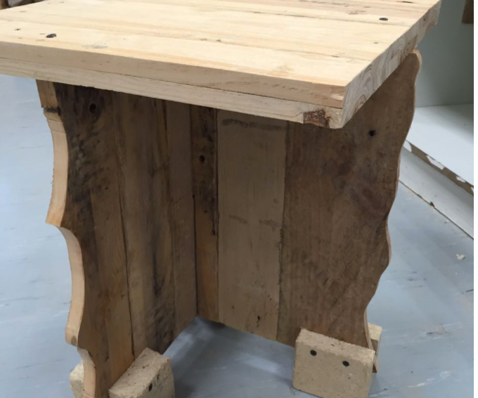 Coffee Table Out of Pallets