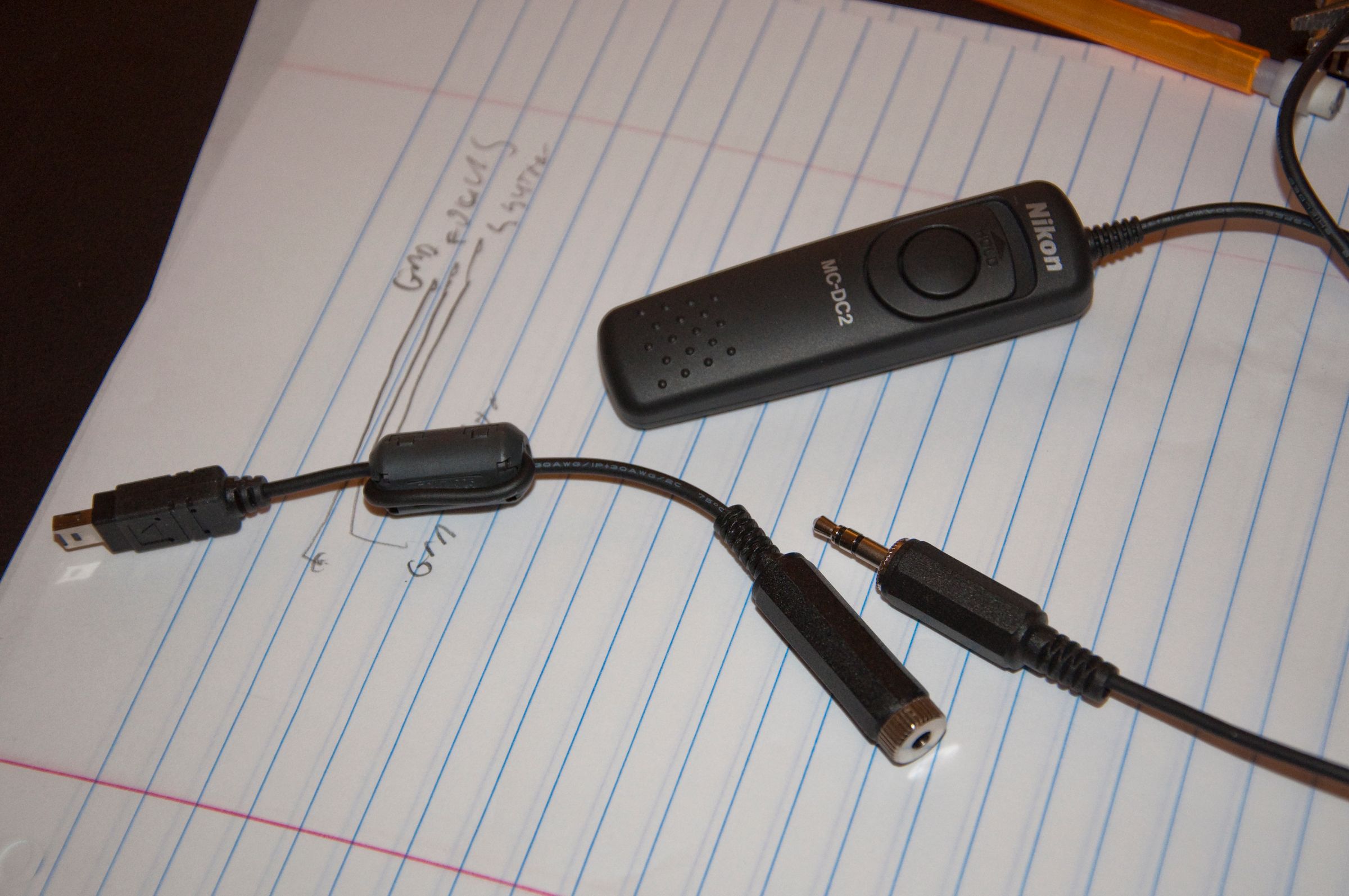 Nikon D90 MC-DC2 Remote Shutter Hack