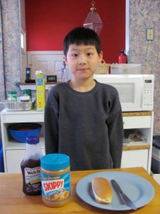 How to Make a Peanut Butter and Jelly Sandwich