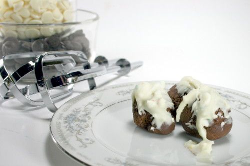Fluffy Truffles With a Candy Cane and White Chocolate Icing