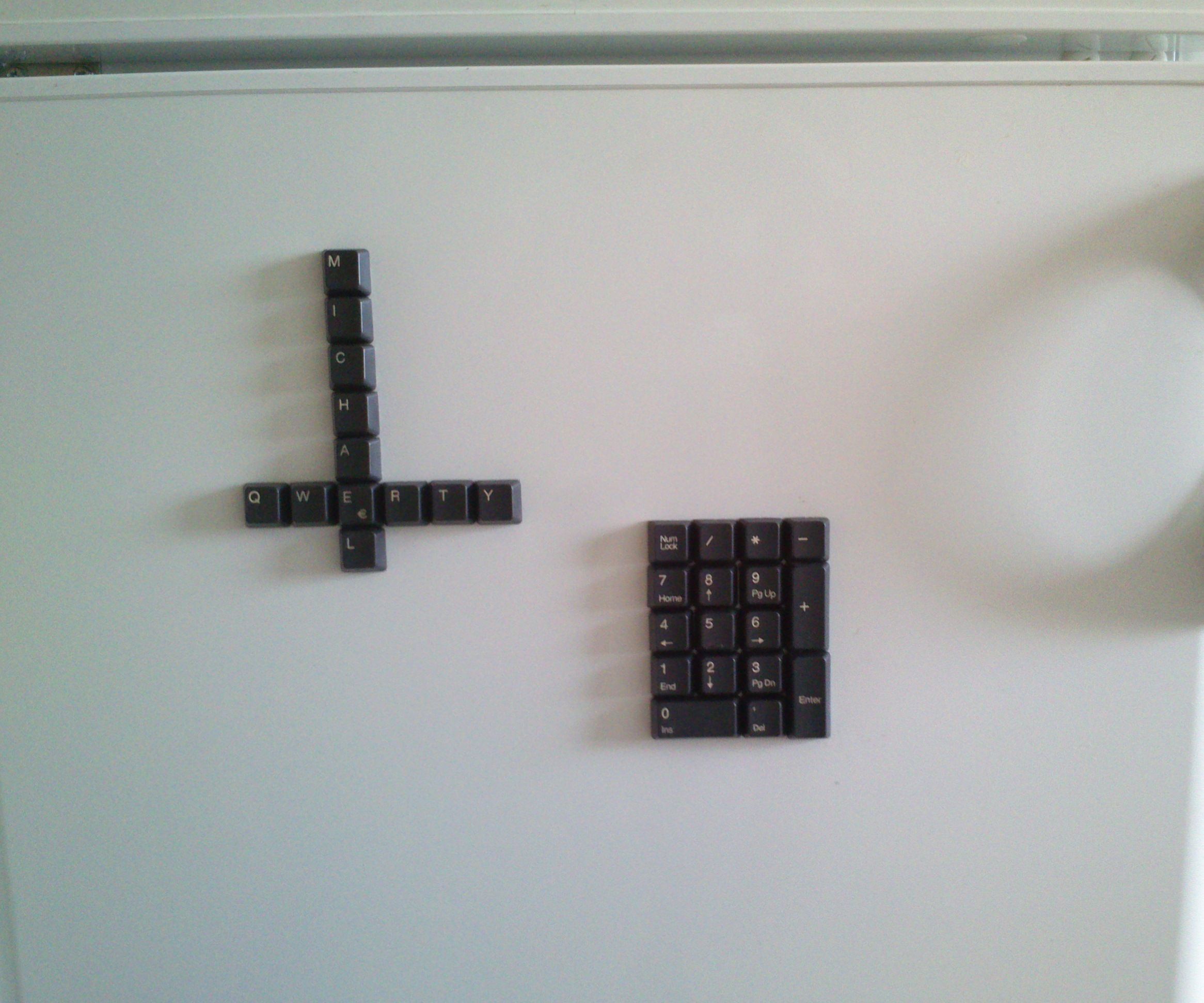 Easy keyboard fridge magnets