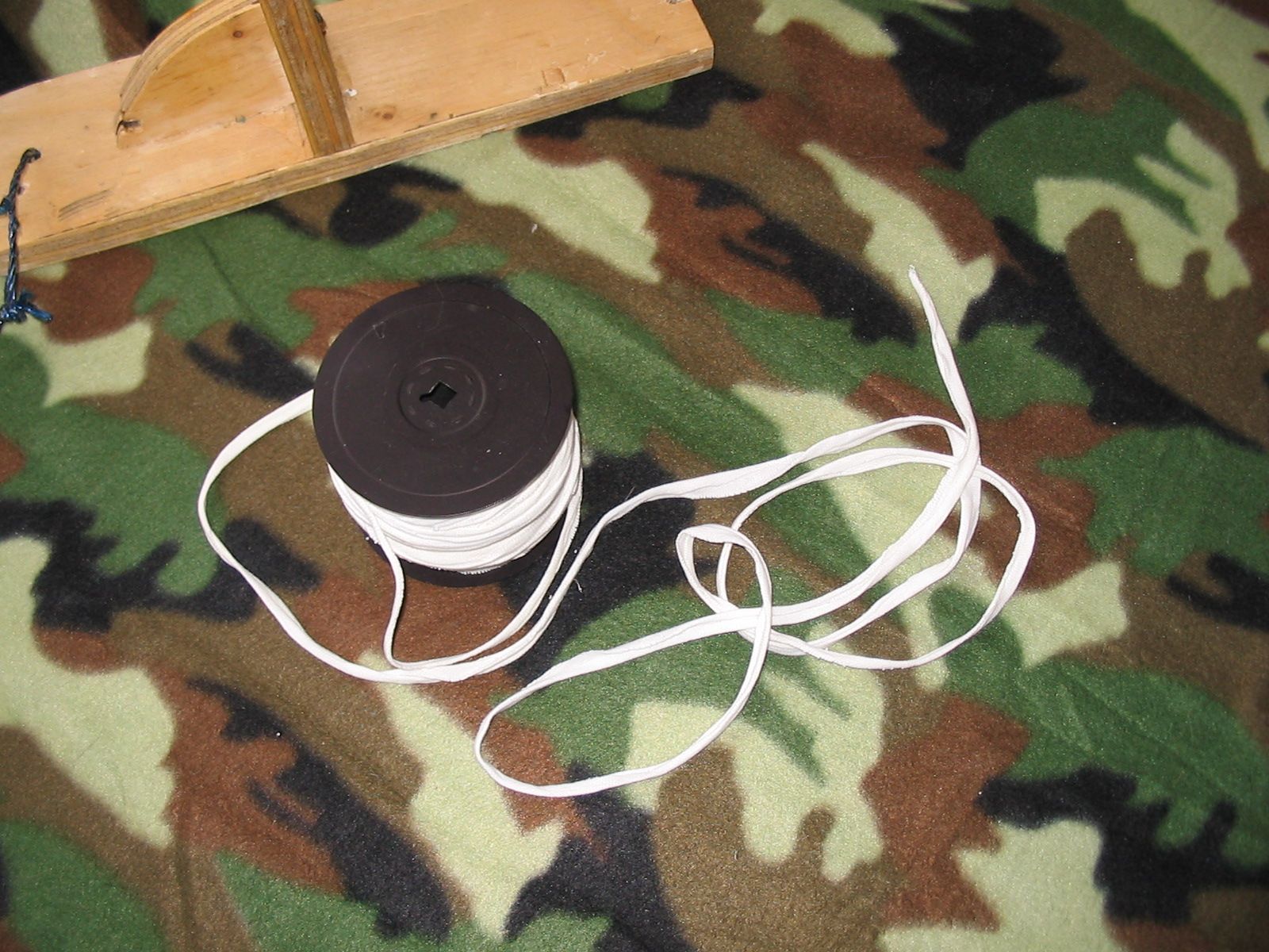 Reuse Old Printer Ribbons and Video Tape to Make Rope! : 9 Steps ...