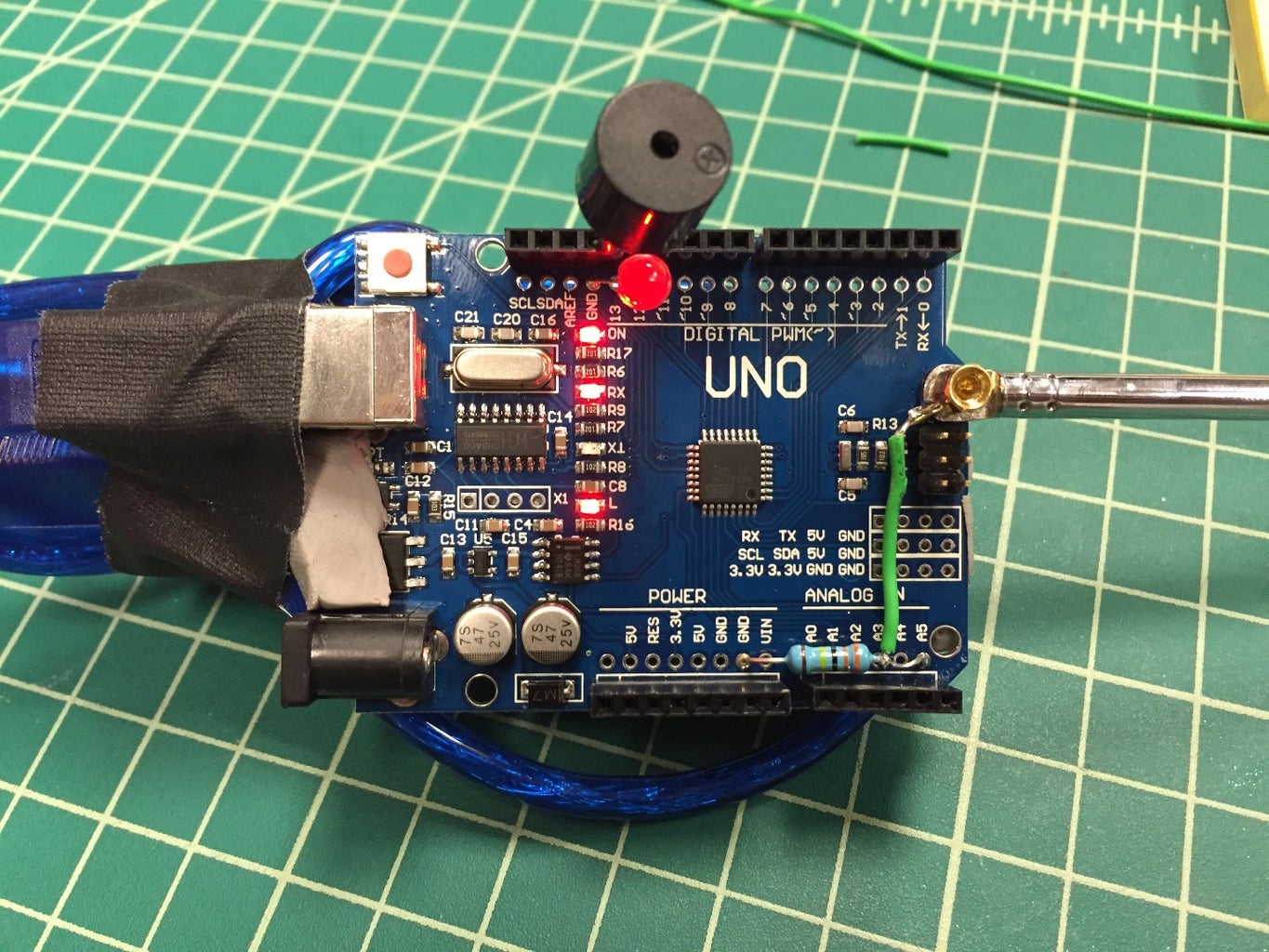 EMF(Electromagnetic Field) Detector : 3 Steps - Instructables