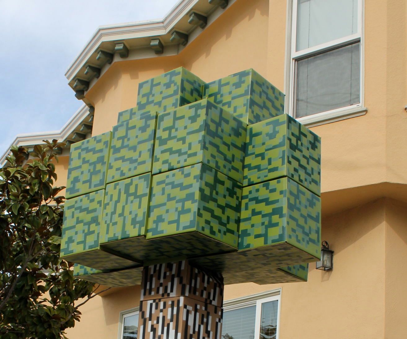 Cardboard 8-bit Tree - in the MineCraft Style