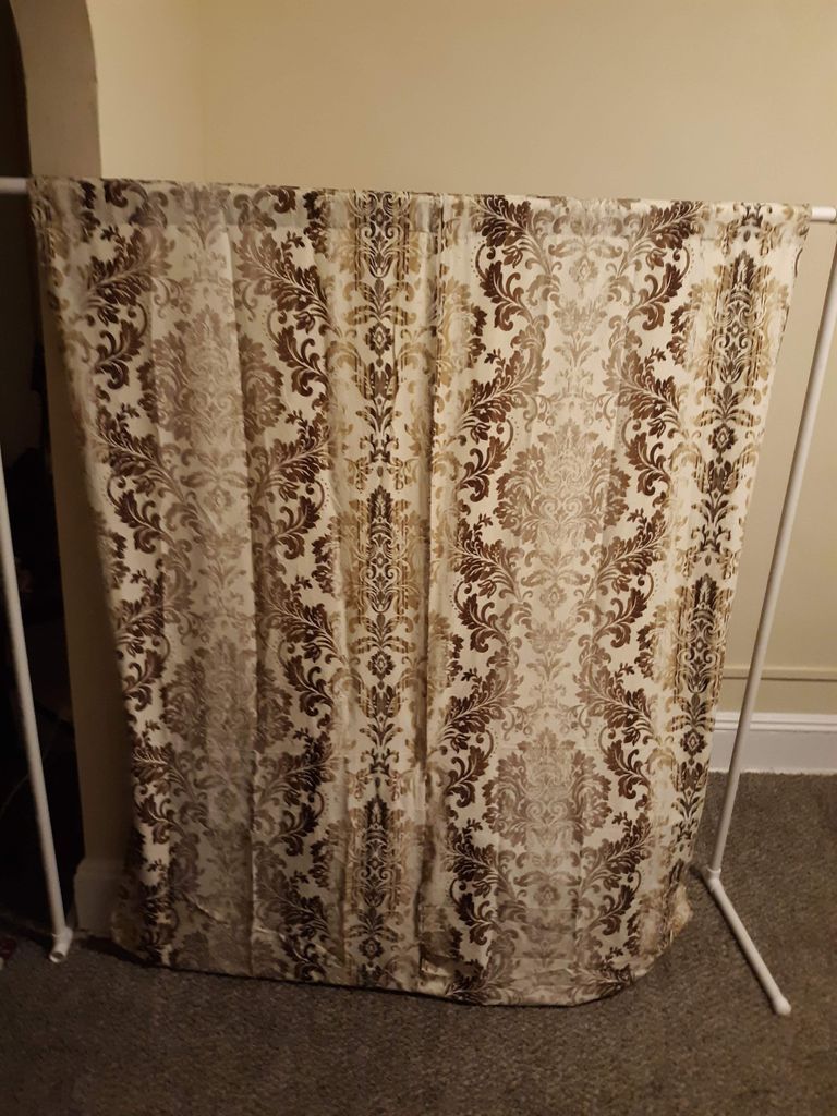 PVC Room Divider (Cheap and Easy!) 7 Steps (with Pictures