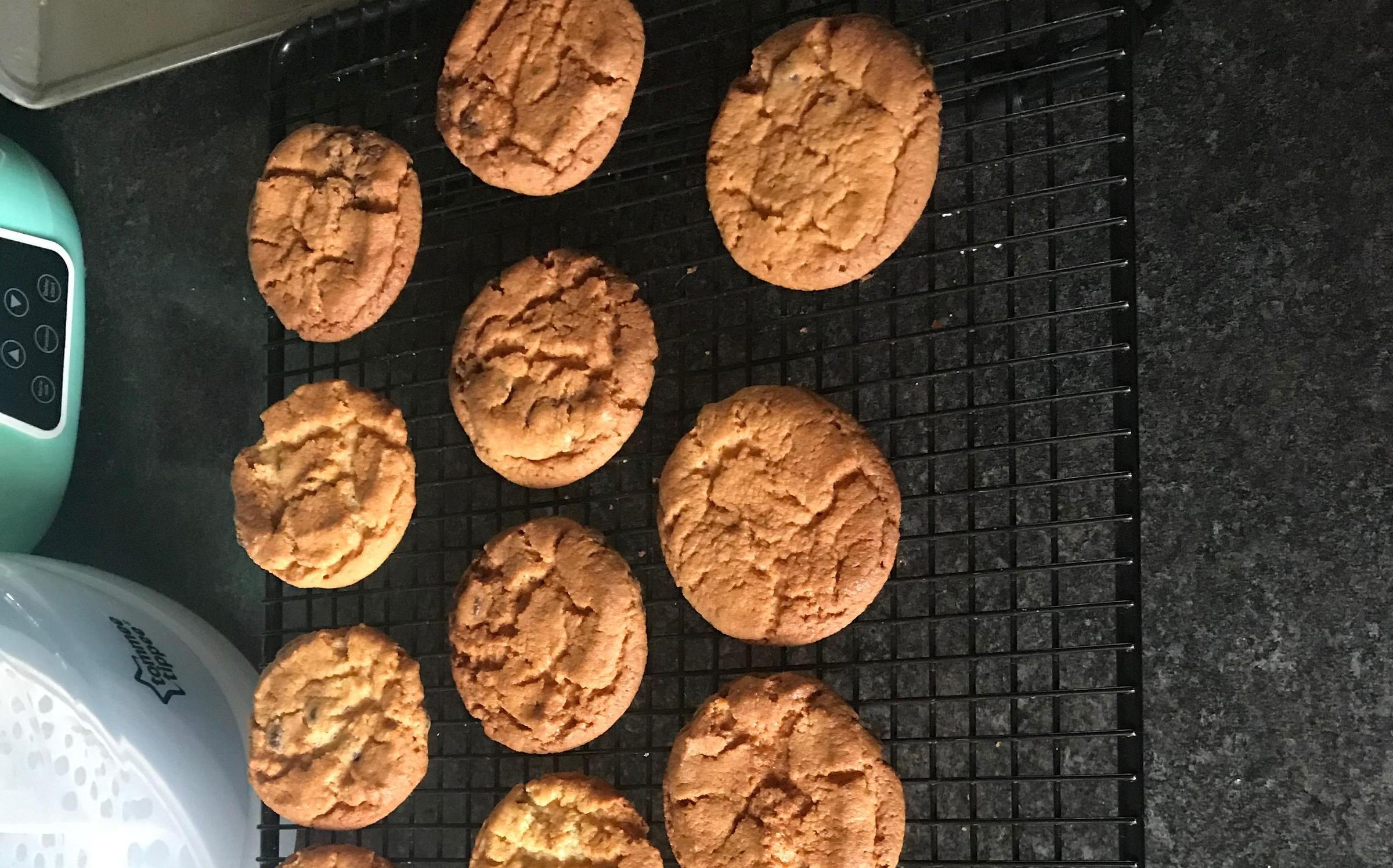 How to Make Pillsbury Chocolate Chip Cookies!