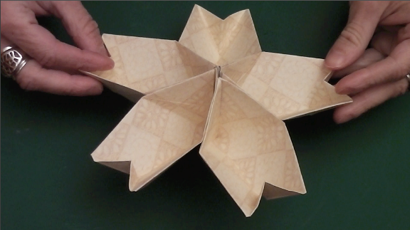 How to Make the Origami Kusudama Cherry Blossom Flower